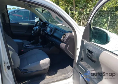 2016 Toyota Tacoma Sr из США, поврежденный, VIN 5TFAX5GN7GX062026